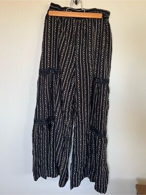 Love Wish Women's Black Wide-Leg Boho Pants